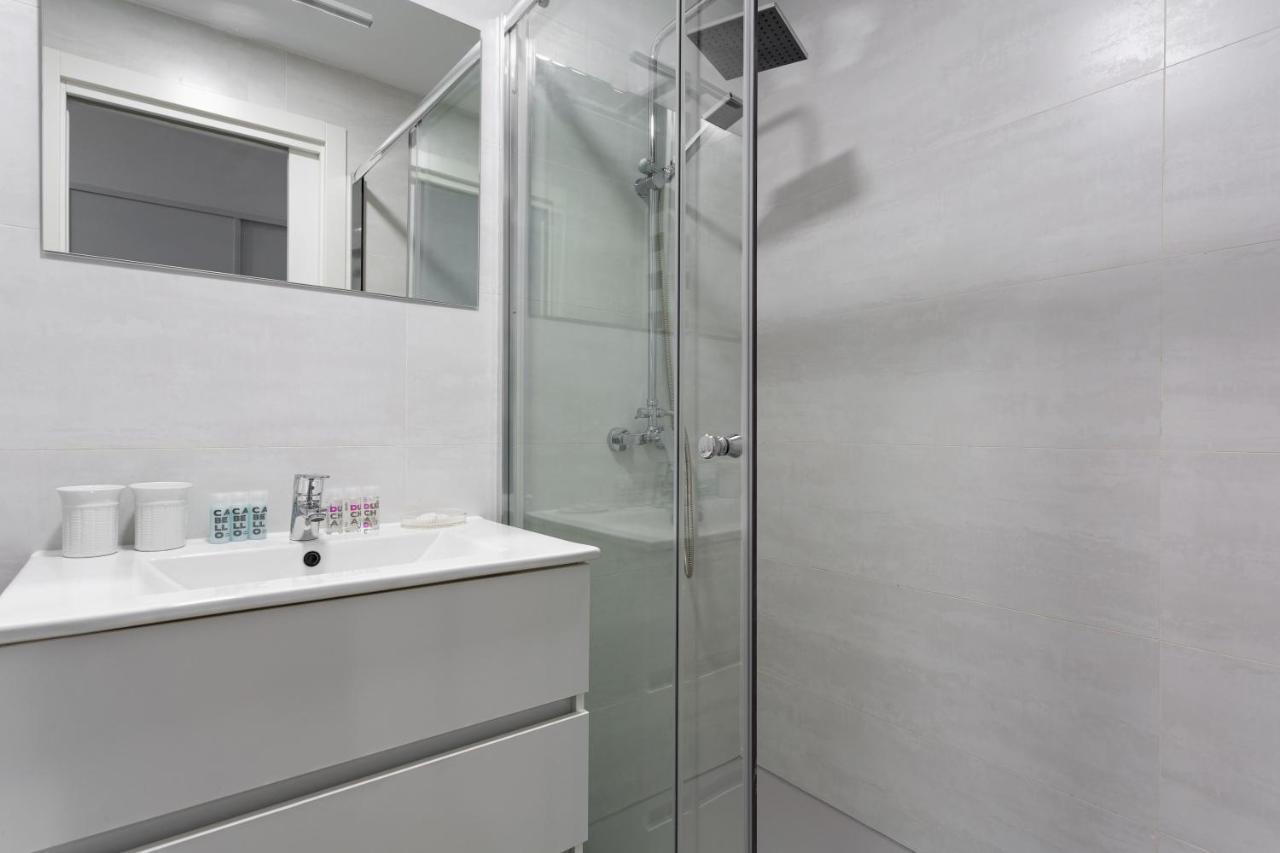 1 Bedroom 1 Bathroom Furnished - Av De America - Studio - Mintystay Madrid Eksteriør bilde