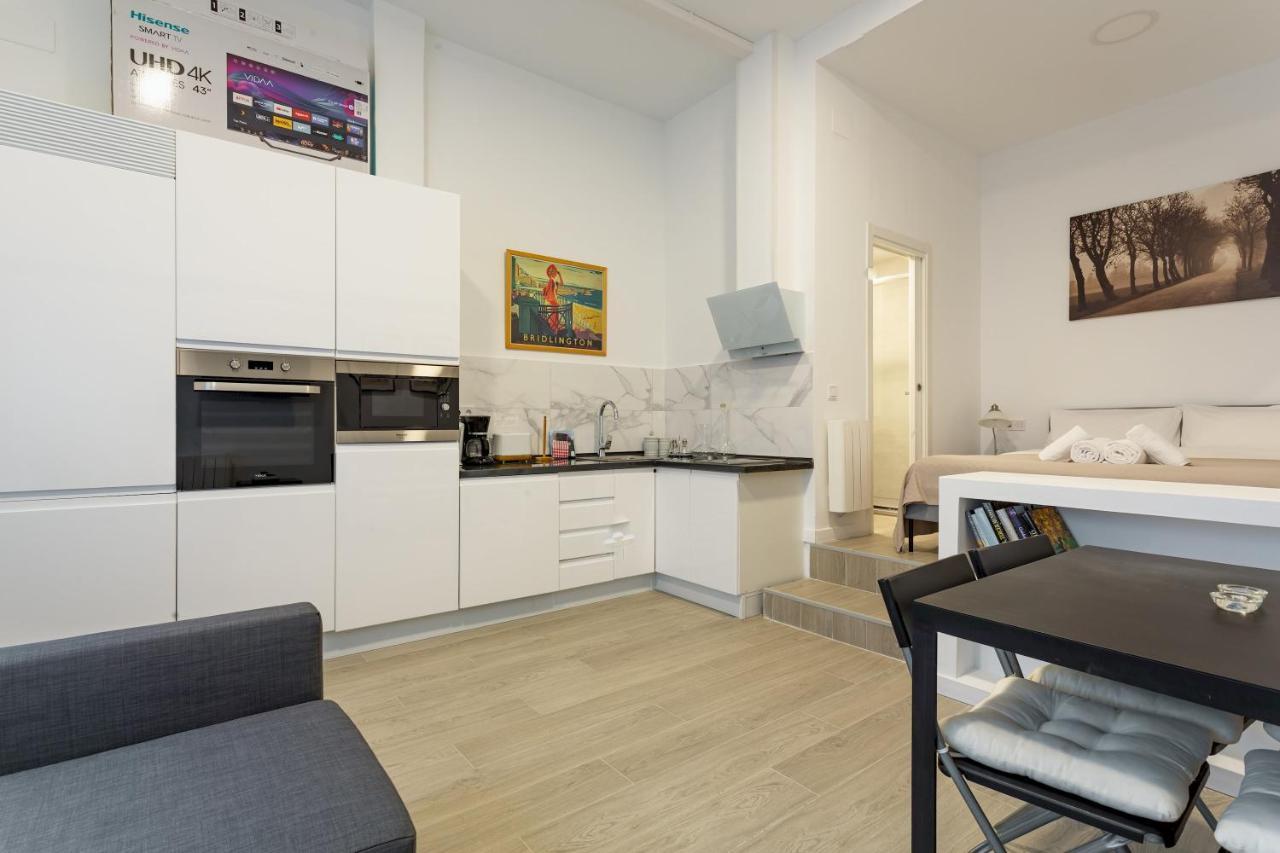 1 Bedroom 1 Bathroom Furnished - Av De America - Studio - Mintystay Madrid Eksteriør bilde